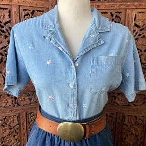 Vintage Light Wash Boxy Jean Denim Button-Up Shirt with Pastel Star Embroidery